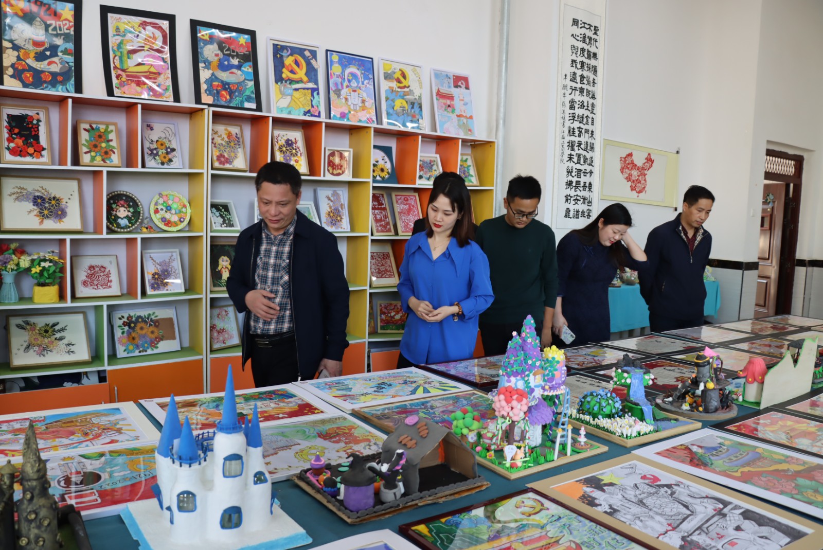 江西工商職業技術學院“歡慶黨的二十大”主題作品展
